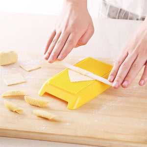 Plastic Pasta Board Macaroni Gnocchi Maker With Rolling Pin-Rosettas-Country-Kitchen